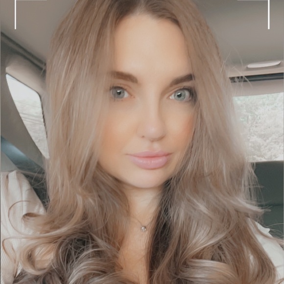 Meet your Posher, Meghan - Picture 1 of 1